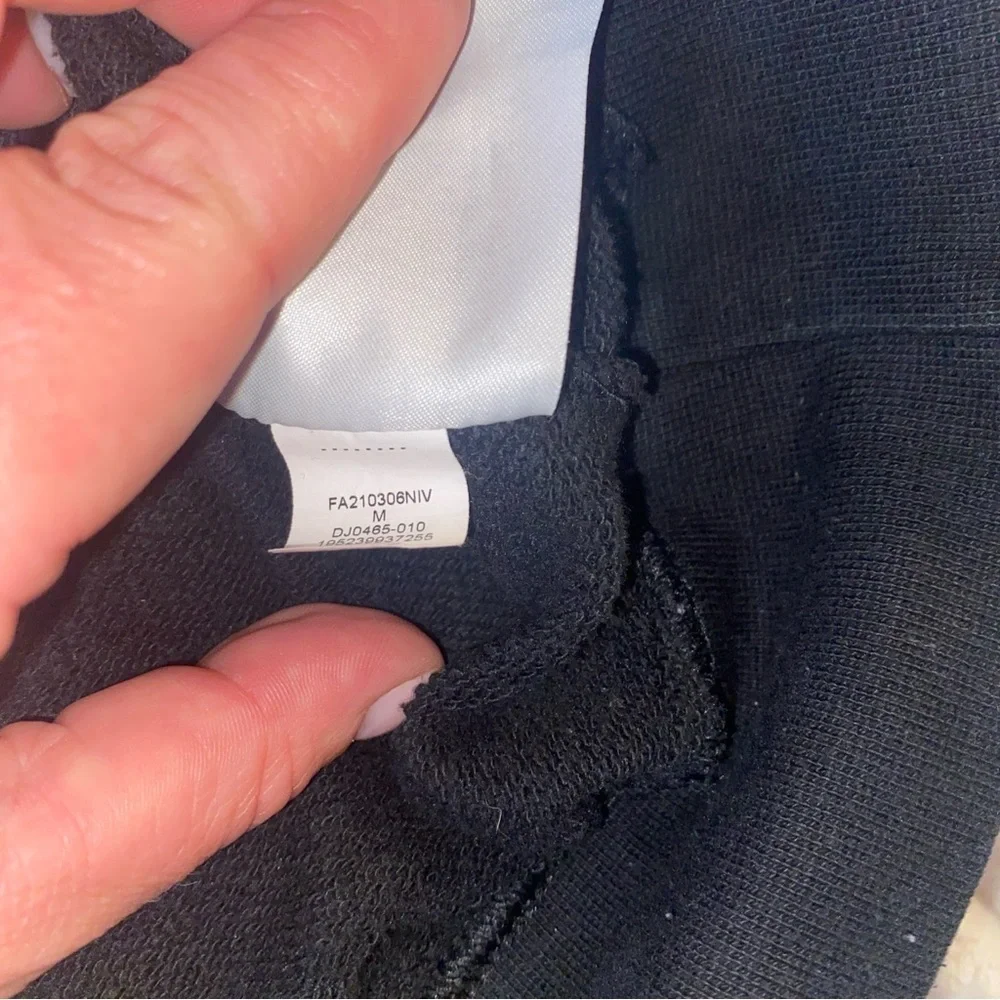 Nike Men's Black Crewneck Sweater with Neon Green Accents - Picture 3 of 7